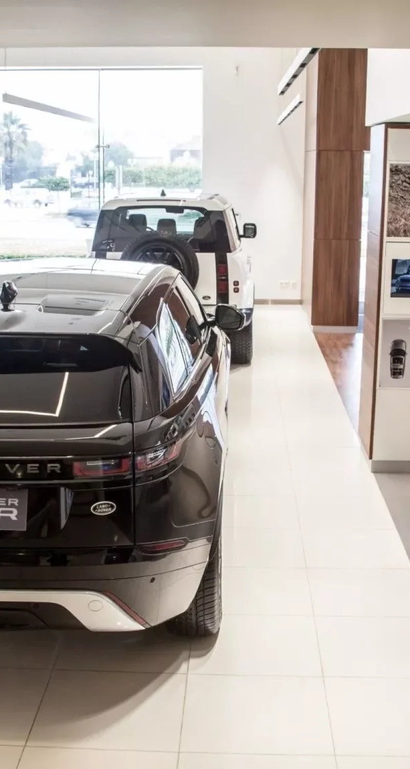 nouveau-showroom-jaguar-land-rover-defender-alpha-international-tunisie-55440